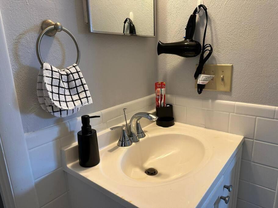 Cozy Apt Near Downtown Dayton Apartamento Exterior foto