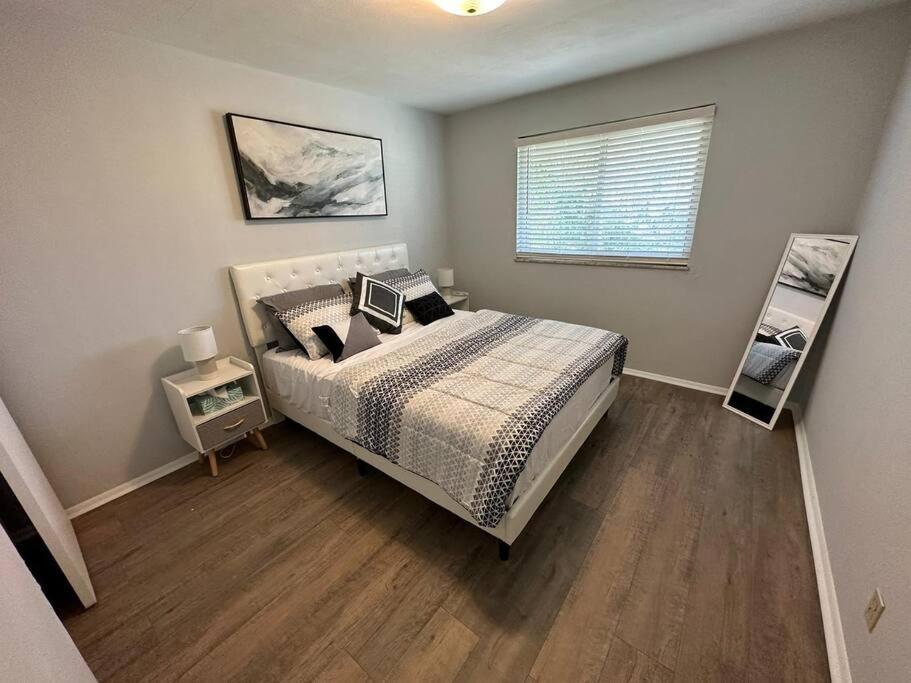 Cozy Apt Near Downtown Dayton Apartamento Exterior foto